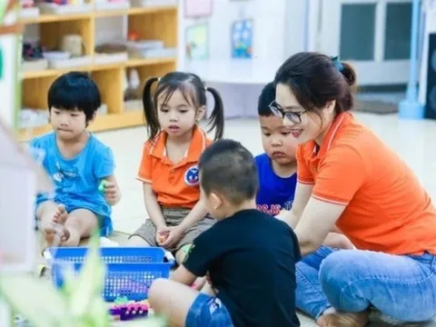 Tin vui: Đề xuất quy định mới về chế độ tiền lương dạy thêm giờ cho giáo viên