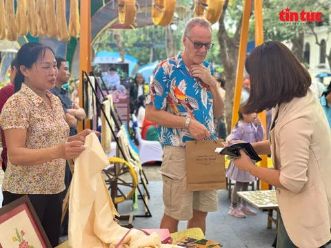 Trải nghiệm Hà Nội không giới hạn, từ thực tế ảo đến ẩm thực, làng nghề