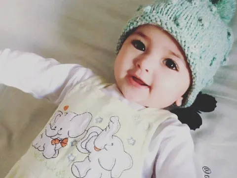 17 triệu người mê mẩn trước vẻ đẹp như thiên thần của bé gái đẹp nhất hành tinh, biết diện mạo bố mẹ ai cũng sốc