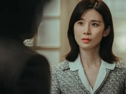 Lấy chồng hơn 20 tuổi, 3 đời vợ, tôi "vỡ mộng" khi chứng kiến hành động của anh trong đêm tân hôn