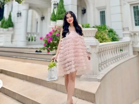2 Hoa hậu đang mang bầu lên tiếng chuyện "mẹ chồng online": Phương Lê áp lực, H'Hen Niê không dám đăng hình tập tạ