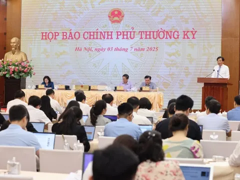 Họp báo Chính phủ thường kỳ tháng 6: Tình hình KTXH 6 tháng đầu năm tạo đà hoàn thành các mục tiêu năm 2025