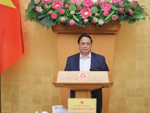 Thủ tướng yêu cầu kiên định mục tiêu, thực hiện '3 tăng tốc'