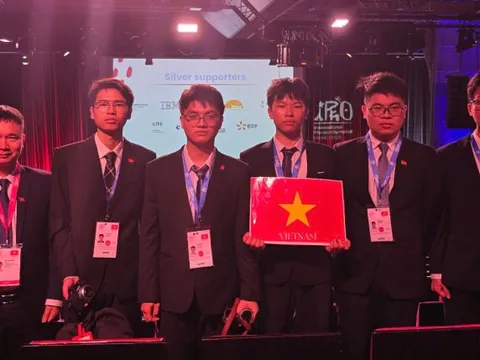 Việt Nam giành 1 HCV, 4 HCB tại Olympic Vật lí Quốc tế 2025