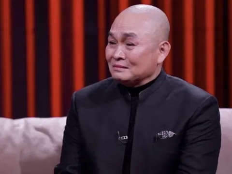 Góc khuất "Vua hài" đình đám Việt Nam: Nhiều căm phẫn, lúc sinh viên đã kiếm được 3-4 cây vàng nhưng chịu nỗi xót xa