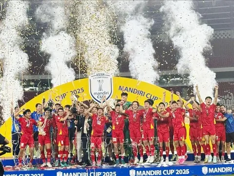 Thủ tướng gửi thư chúc mừng Đội tuyển U23 Việt Nam lần thứ ba liên tiếp vô địch U23 Đông Nam Á