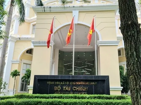 Bộ Tài chính: Sẽ điều chỉnh thuế TNCN có lộ trình, sát thực tiễn