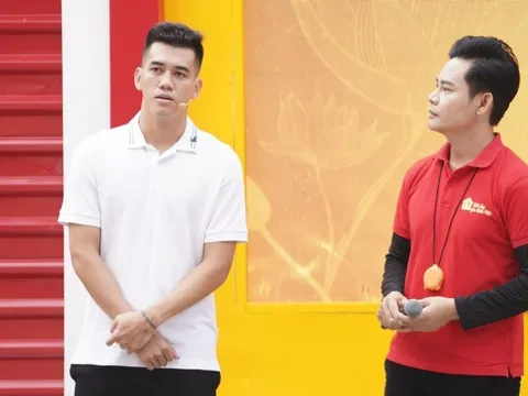 Nghẹn lòng cầu thủ Tiến Linh 8 tuổi mới biết mặt mẹ, Công Vinh quỳ khóc khi mẹ bỏ thuốc chuột vào thức ăn