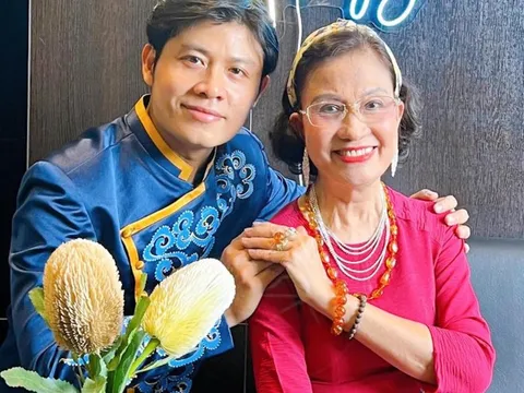 Xúc động bức thư Nguyễn Văn Chung gửi mẹ đã khuất trước lễ Vu Lan: "Má sợ con buồn nên cho con thành công"