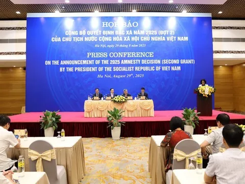Công bố Quyết định của Chủ tịch nước đặc xá cho 13.920 người