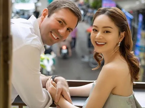 Ly thân chồng Tây, Lan Phương ngày lễ cô đơn chăm 2 con không có giúp việc, cho biết “mệt nhưng xứng đáng”