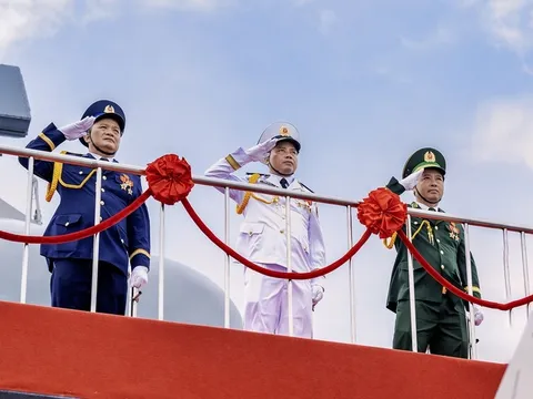 CHÙM ẢNH: Sức mạnh của lực lượng vũ trang trên biển