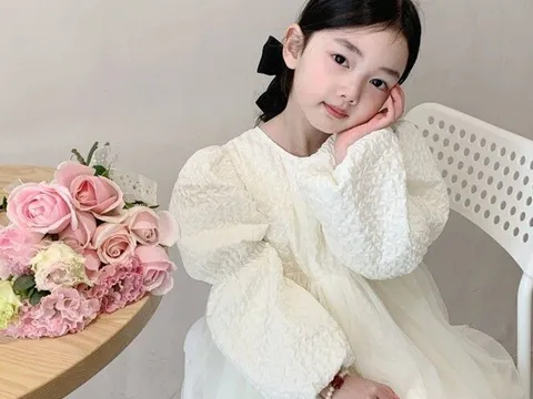 Mẹ đặt tên cho con là Dữ Lắm vì đứa trẻ la khóc suốt ngày, nhân viên tư pháp sửa thành tên rất thơ