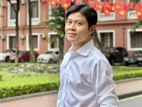 Con trai đi học ở trường kể với cô giáo về mẹ, Nguyễn Văn Chung đau lòng nói sẵn sàng gửi con lại cho vợ cũ chăm sóc