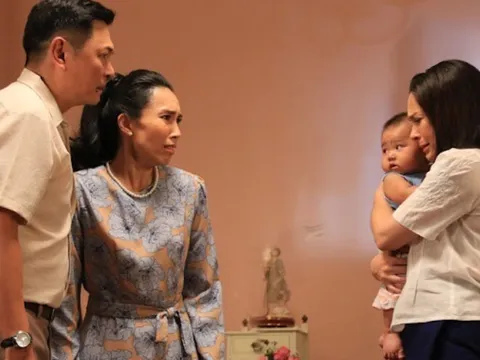 Đưa con đến nhà chồng cũ chơi, bố chồng tức giận đuổi về, đêm hôm đó tôi cảm ơn ông vì nhận được 2 tỷ vào tài khoản