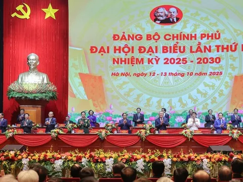 Khai mạc Đại hội đại biểu Đảng bộ Chính phủ lần thứ I