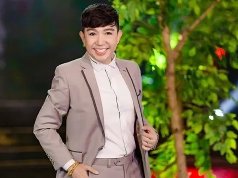 Có 4 con với Hoa khôi, nam ca sĩ nổi tiếng họ Đinh đặt tên 2 con gái giống nhau, 2 con trai y hệt