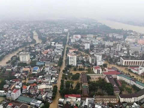 Khắc phục hậu quả mưa lũ khu vực Trung Bộ với tinh thần khẩn trương nhất, quyết liệt nhất, hiệu quả nhất