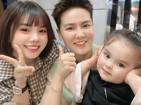 Hotgirl Huế Múi Xù một mình sang Mỹ đón con thứ hai, khóc nức nở khi phải xa bé Mật Ong 1 năm