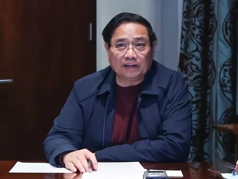 Từ Nam Phi, Thủ tướng chủ trì cuộc họp trực tuyến về ứng phó, khắc phục hậu quả mưa lũ