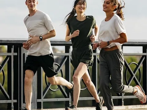 Công ty áp KPI chạy bộ cho nhân viên, không chạy xem xét cắt hợp đồng, bác sĩ chỉ biết thốt lên: Vô lý và nguy hiểm