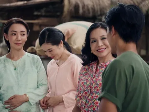 Thu Trang “tát thẳng tay” đàn em, ôm bụng bầu gục giữa nhà vì gặp cú sốc lớn