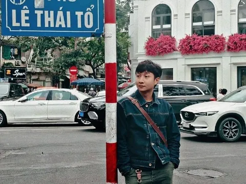 Được ông đặt tên lạ sau một giấc mơ, nam bác sĩ nhiều phen dở khóc dở cười vì nghe bệnh nhân gọi nhầm