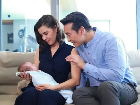 Con gái lớn lên không nét nào giống bố, da trắng tóc xoăn như trẻ Tây, vợ nói sự thật khiến chồng hoảng