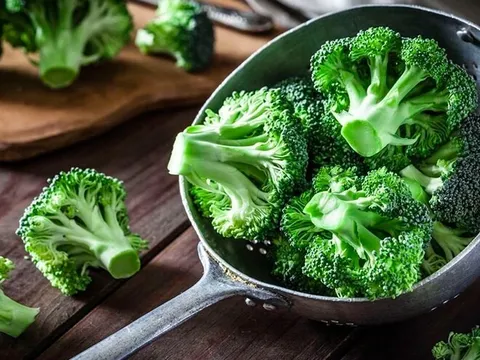 Loại rau được Đại học Harvard xếp hạng "tốt nhất thế giới", Việt Nam trồng bạt ngàn chỉ 15.000 đ/kg, tốt cho sức khoẻ