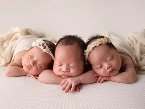 Đang ở Nhật thì có thai, cô gái Hải Phòng điếng người khi bác sĩ thông báo sinh 3 tự nhiên, 1 trai 2 gái