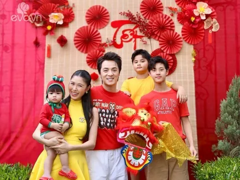 Đăng Khôi - Thủy Anh trang trí biệt thự đón Tết Bính Ngọ, vừa sinh con thứ 3 nay lại đón tin vui