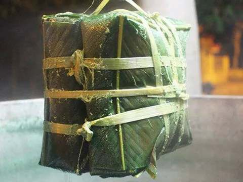 Kiểu ăn bánh chưng sau Tết “vạn người mê” không ngờ vừa gây tăng cân, lại hại toàn thân