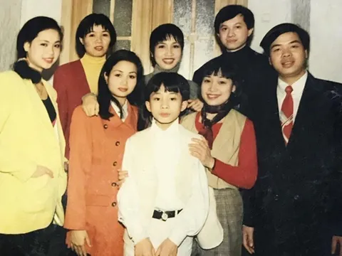 Diva Mỹ Linh khoe ảnh thời xuân sắc, lo lắng vì cân nặng thay đổi, nhạc sĩ Anh Quân nhận xét về ngoại hình của vợ