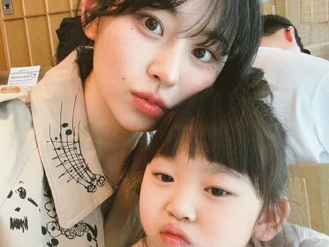 Hotgirl nổi tiếng Hàn Quốc kể chuyện bị ép có con năm 19 tuổi