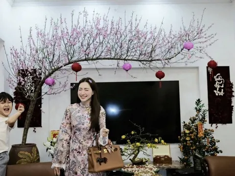 Bên trong biệt thự 5 tầng bề thế của Hòa Minzy, nơi Đại úy Thăng Văn Cương thường về để chăm sóc con