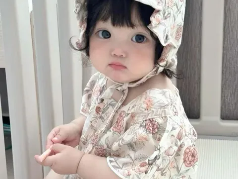 Lấy chồng họ Võ, mẹ định đặt tên con gái là Võ Sĩ Huyền Anh, nghe giải thích lý do nhiều người gật gù