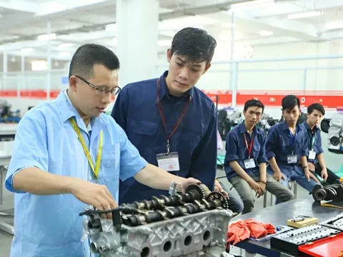 Ngành học dự đoán “lên ngôi” trong năm 2026, ra trường dễ có việc làm, luôn "khát" nhân lực chất lượng cao