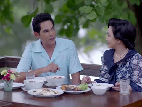 Nghỉ hưu lương 11 triệu, tôi tái hôn với người kém 3 tuổi, vừa đăng ký xong thì con ông liền nhờ một việc