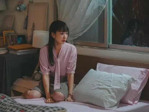 Nhờ một đêm đáng nhớ tại nhà cấp dưới, tôi nhận ra mình làm mẹ, làm vợ suốt 20 năm qua là sai lầm lớn