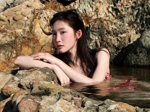 Vụ Juky San mặc bikini tắm ở Giếng Tiên: Sự thật về địa điểm “tâm linh” khiến nhiều người bất ngờ