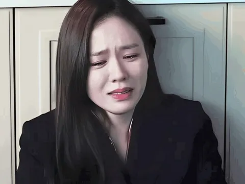 Bạn thân 10 năm vừa có bầu thì bị bồ "đá", tôi đang định an ủi thì sốc nặng khi biết danh tính anh ta