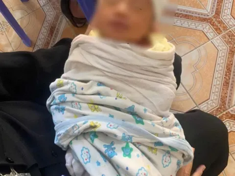 Hải Hậu (Nam Định): Tìm người nhà trẻ sơ sinh bị bỏ rơi tại nhà tình thương giáo xứ