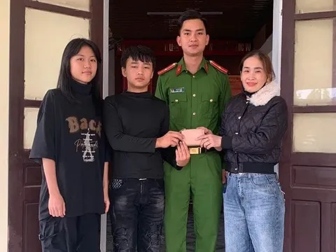 2 học sinh có hành động khiến nhiều người nức lòng