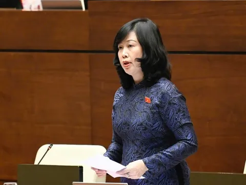 Bộ trưởng Y tế: Nhất quán đề xuất cấm thuốc lá điện tử, nhắc nhở đội ngũ cán bộ, nhân viên ngành y không quảng cáo sai quy định