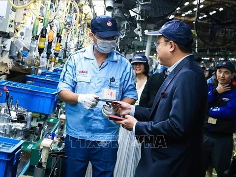 Ngày đầu Xuân mới, 95% công nhân Thủ đô trở lại làm việc với tâm thế phấn khởi