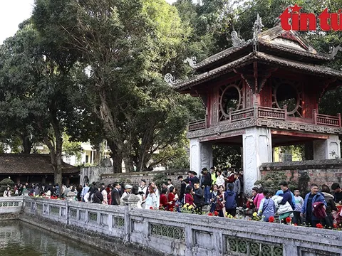 Cả nước có 7 tỉnh, thành phố đạt doanh thu du lịch trên 1.000 tỷ đồng dịp Tết