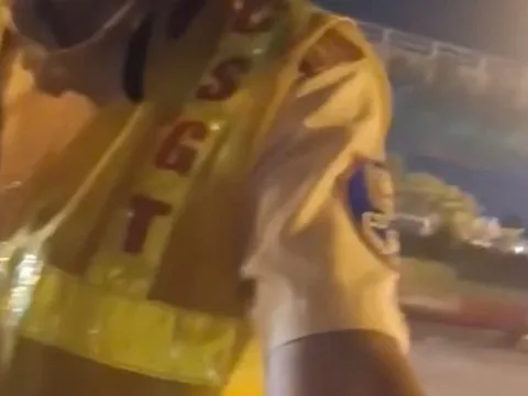 Cảnh sát giao thông viết tường trình sau clip "quát tháo cô gái" lan truyền trên mạng