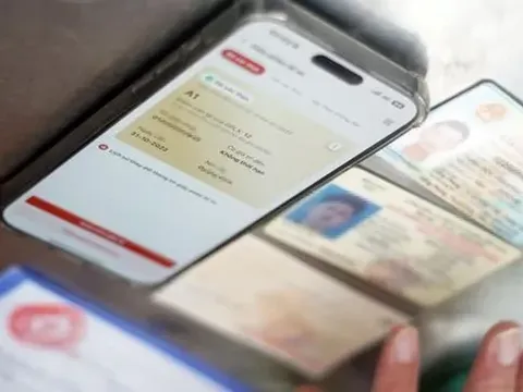 Giả mạo cán bộ công an yêu cầu "tích hợp điểm giấy phép lái xe" để lừa đảo