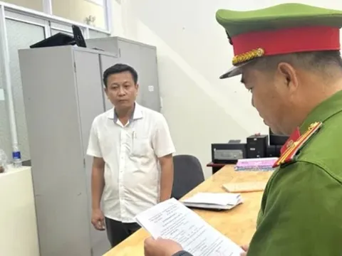 "Bảo kê" xây công trình trái phép trên đất nông nghiệp, 1 tổ trưởng xây dựng phường bị bắt