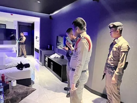Nữ người mẫu tử vong trong tư thế không mảnh vải che thân ở khách sạn, nghi vấn quanh người đàn ông Trung Quốc